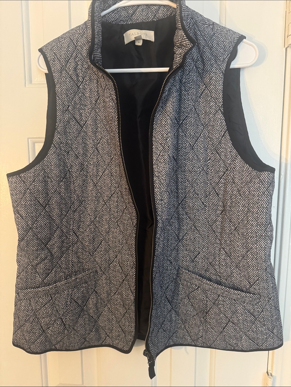 Talbots Black & White Herringbone Zip-Front Vest